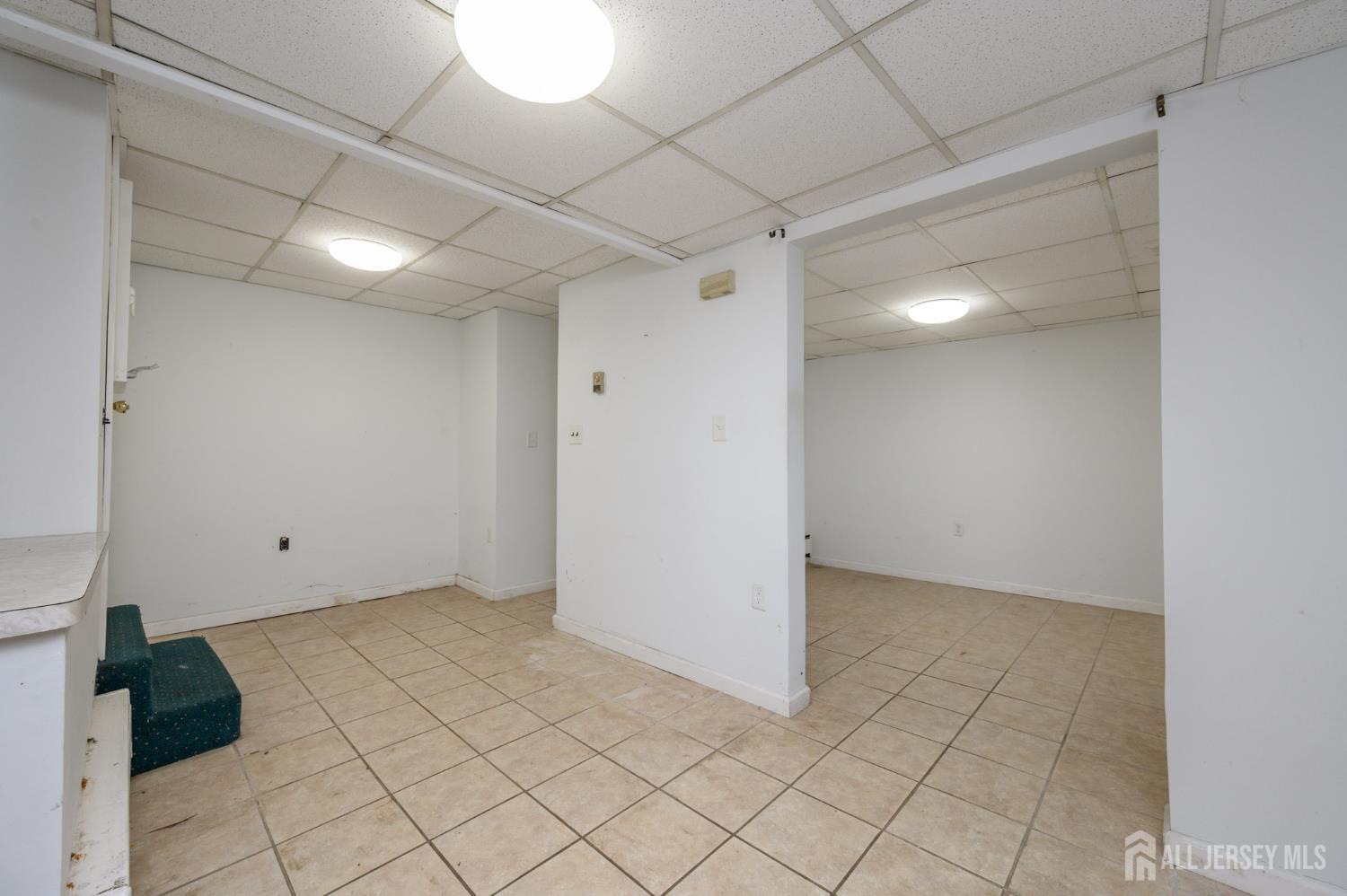 94 Van Buren Street Newark NJ 07105
