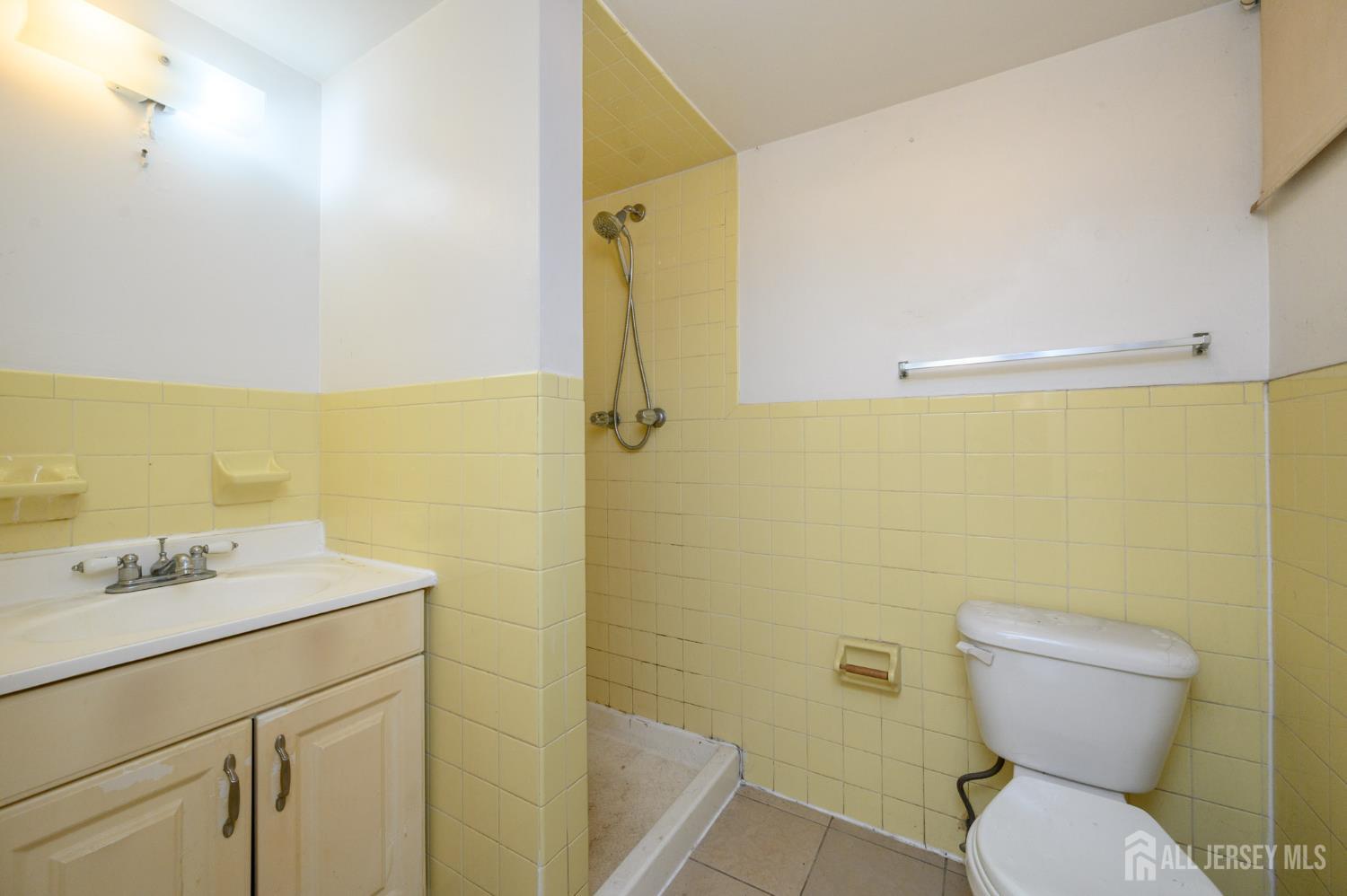 94 Van Buren Street Newark NJ 07105