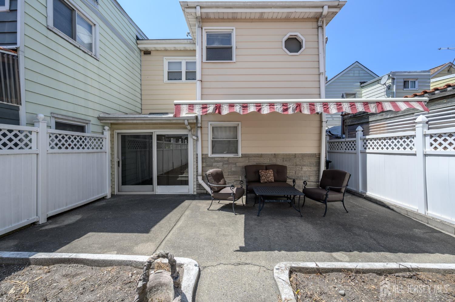 94 Van Buren Street Newark NJ 07105