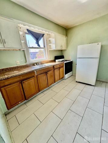 168 Throop Avenue New Brunswick NJ 08901