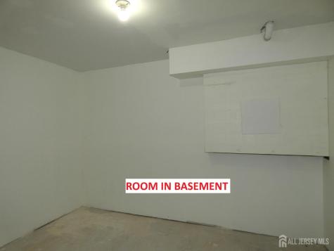 55 Smith Street Perth Amboy NJ 08861