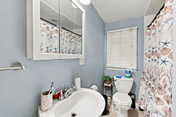 2 Keegan Place Sayreville NJ 08872