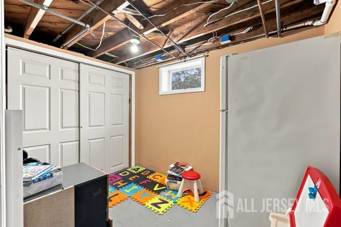 2 Keegan Place Sayreville NJ 08872
