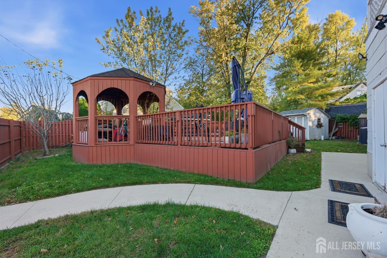 2 Keegan Place Sayreville NJ 08872