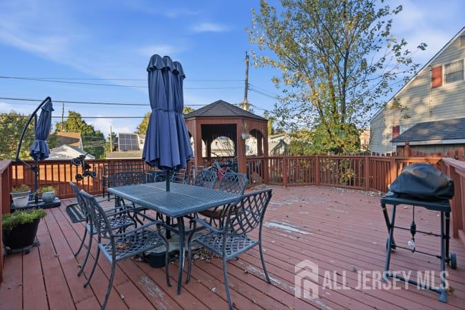2 Keegan Place Sayreville NJ 08872