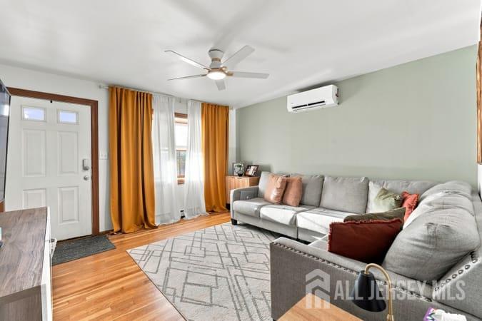 2 Keegan Place Sayreville NJ 08872