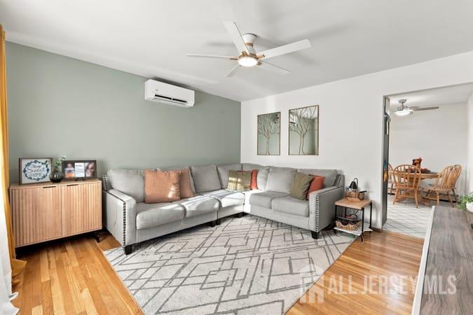 2 Keegan Place Sayreville NJ 08872