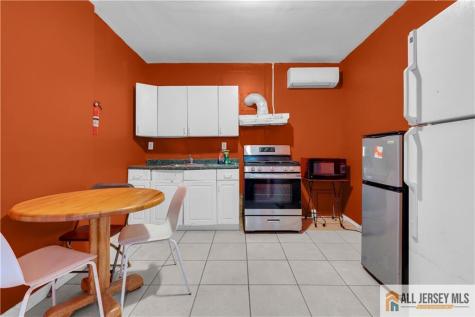 314 Seaman Street New Brunswick NJ 08901