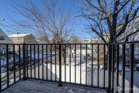 197 Garfield Avenue Jersey City NJ 07305