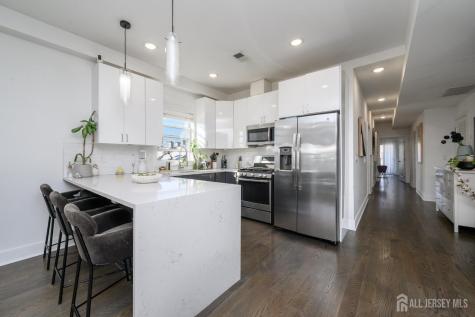 197 Garfield Avenue Jersey City NJ 07305