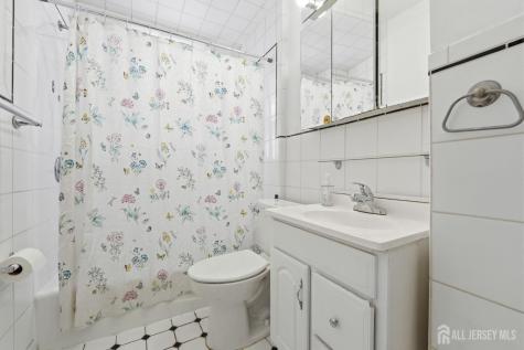 25 Florida Grove Road Keasbey NJ 08832