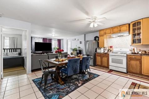 34 Armstrong Avenue South River NJ 08882