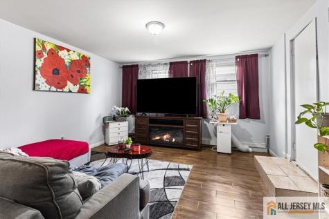 34 Armstrong Avenue South River NJ 08882