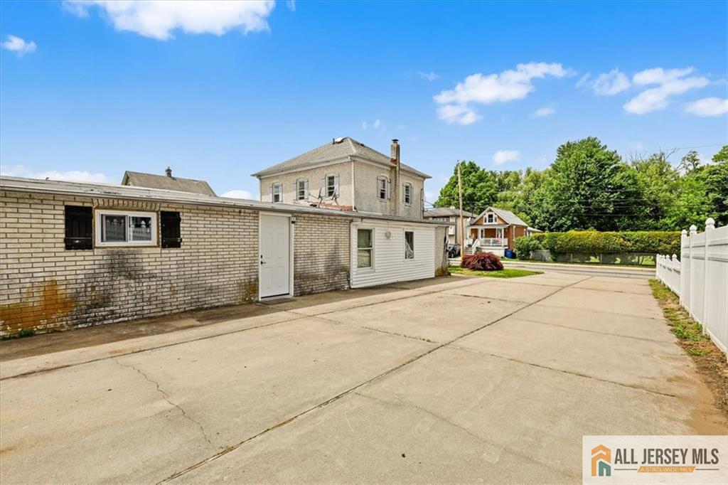 34 Armstrong Avenue South River NJ 08882