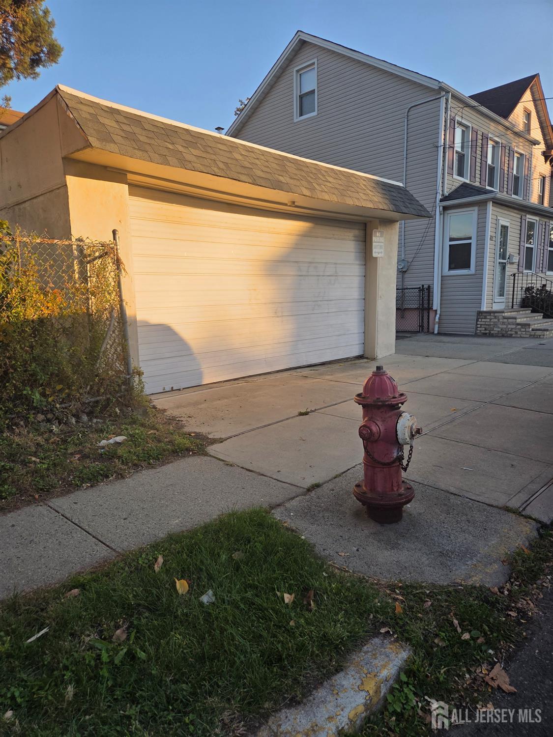 221-225 Washington Street Perth Amboy NJ 08861