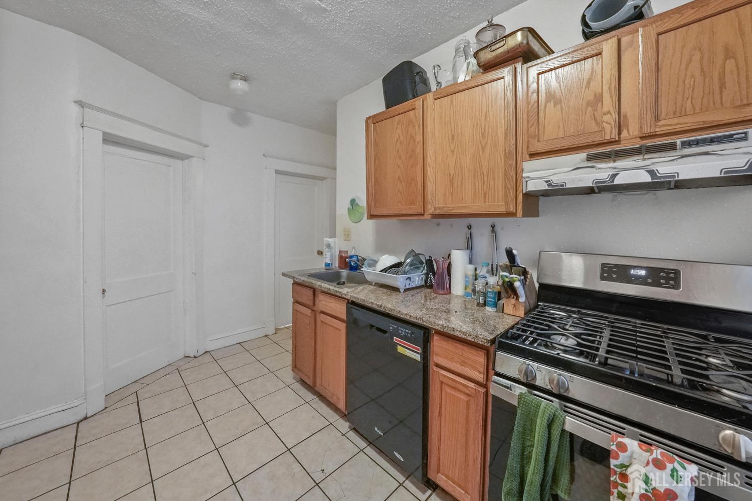 43 Robinson Street New Brunswick NJ 08901