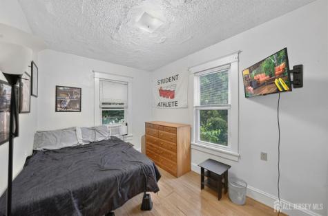 43 Robinson Street New Brunswick NJ 08901