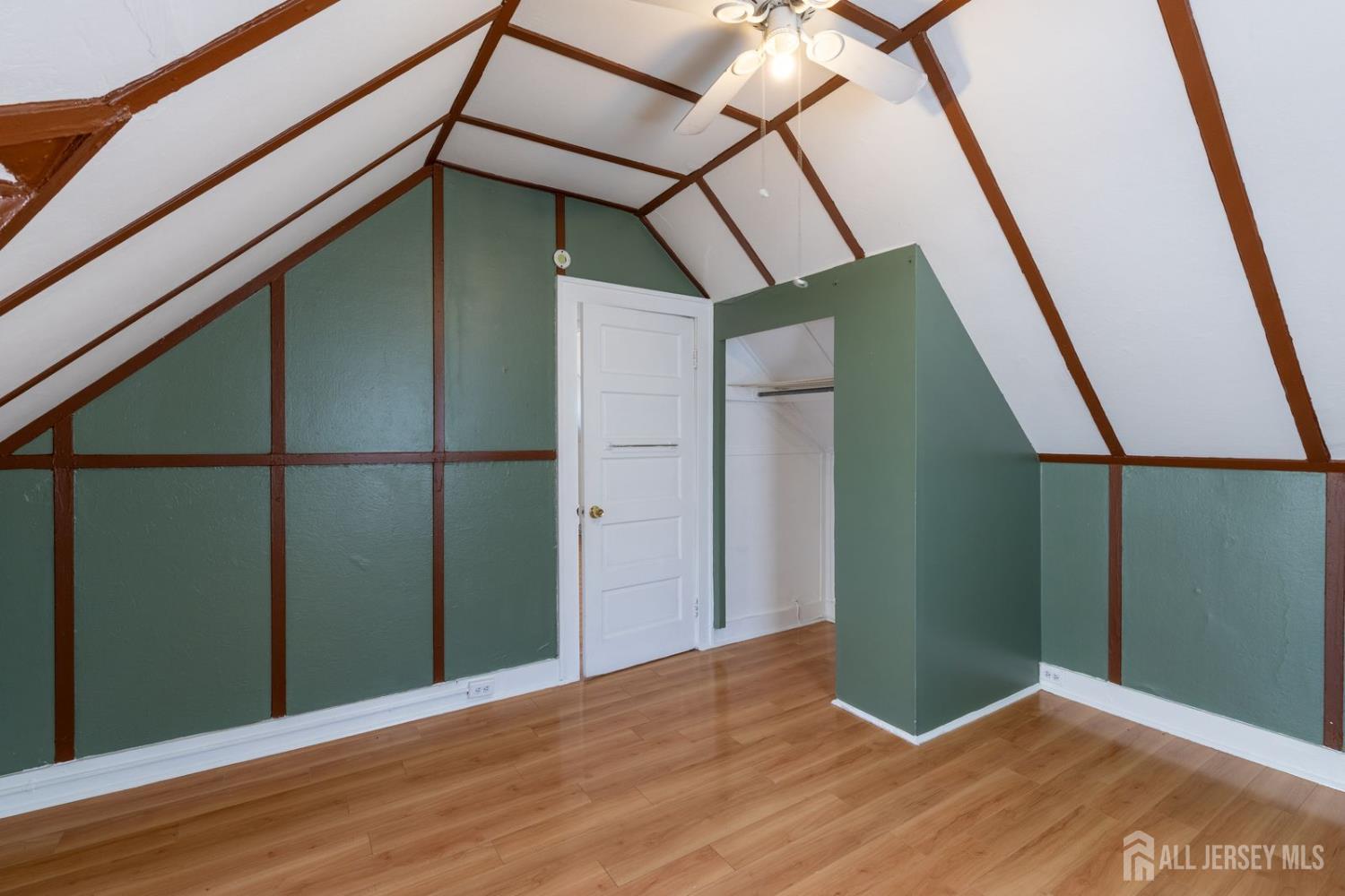 28 Suydam Street New Brunswick NJ 08901