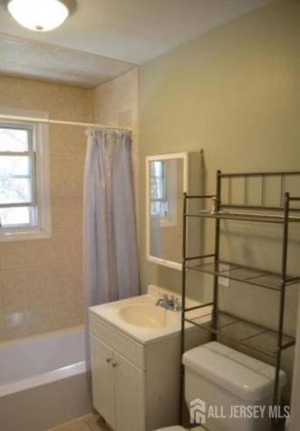 106 Broughton Avenue Bloomfield NJ 07003