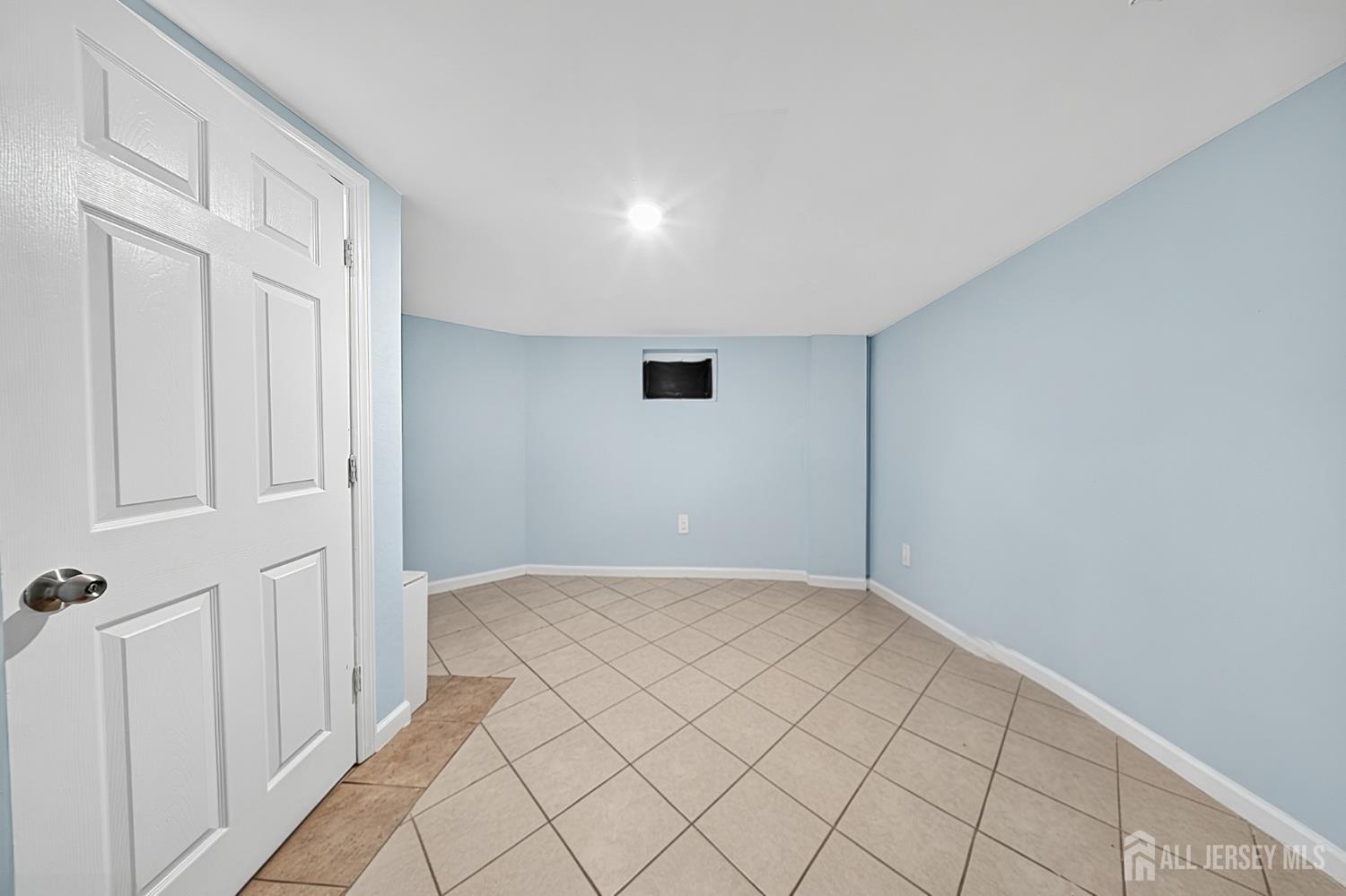 421-423 Magie Avenue Elizabeth NJ 07208