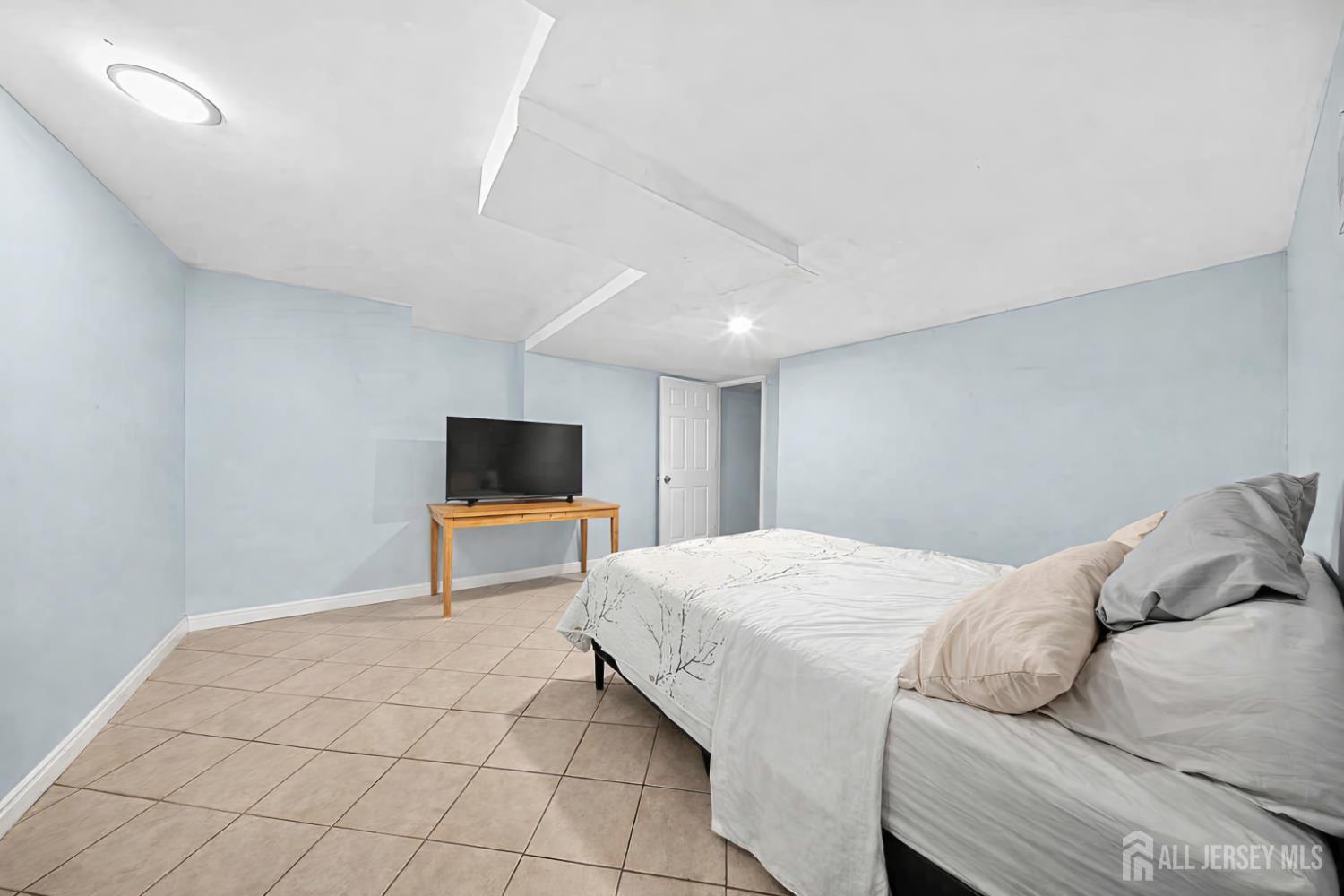 421-423 Magie Avenue Elizabeth NJ 07208