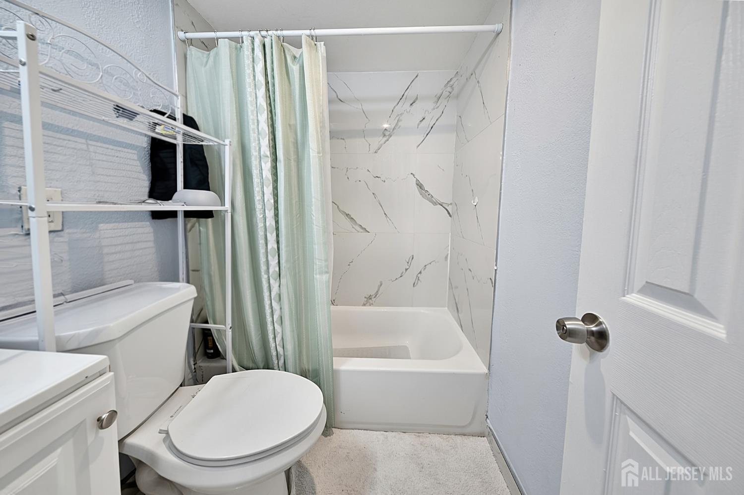 421-423 Magie Avenue Elizabeth NJ 07208