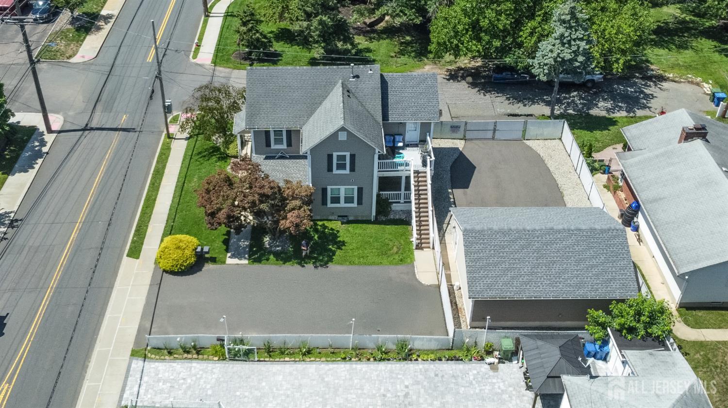 637 Main Street Sayreville NJ 08872
