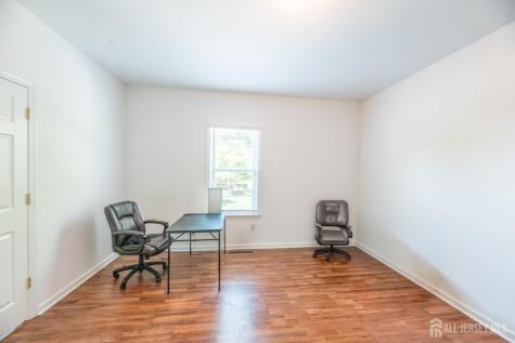 637 Main Street Sayreville NJ 08872