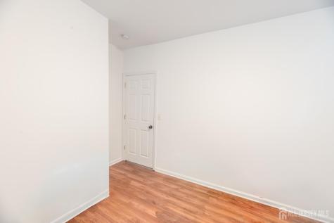 637 Main Street Sayreville NJ 08872