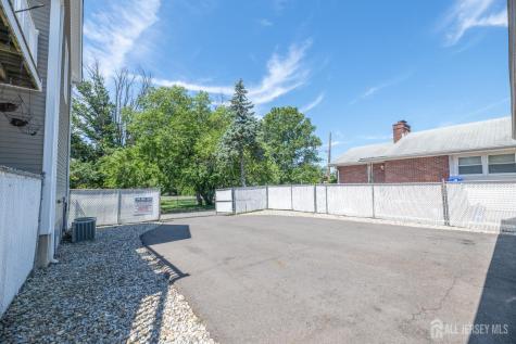 637 Main Street Sayreville NJ 08872