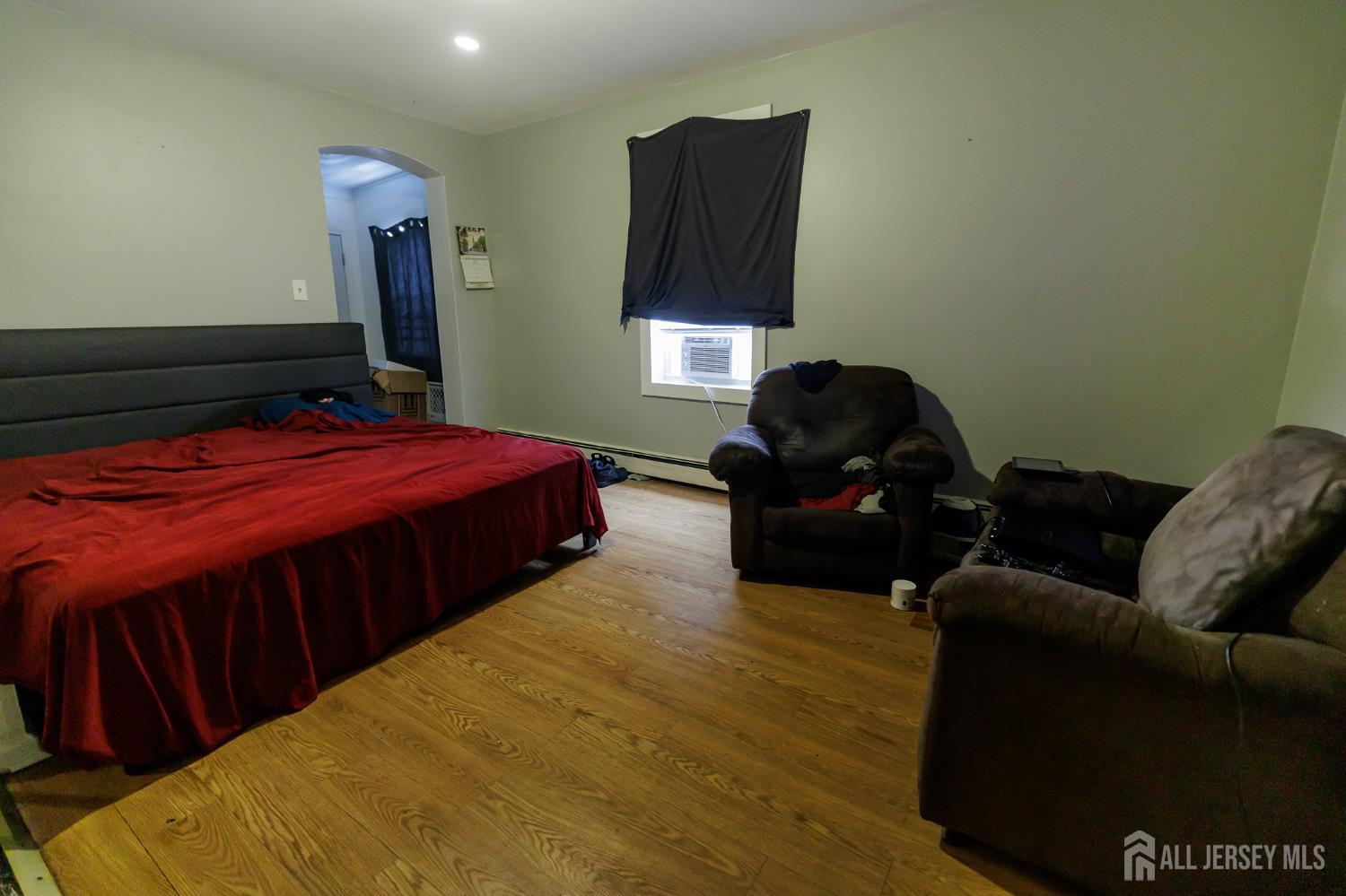 16 Somerset Street Carteret NJ 07008