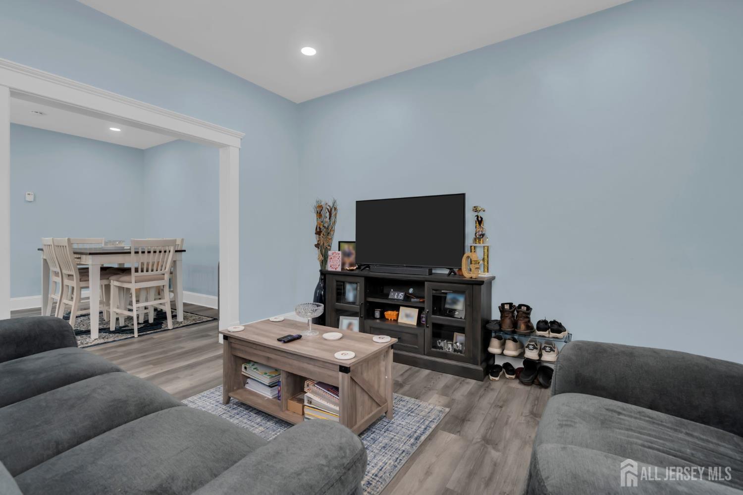28 Victoria Avenue Spotswood NJ 08884