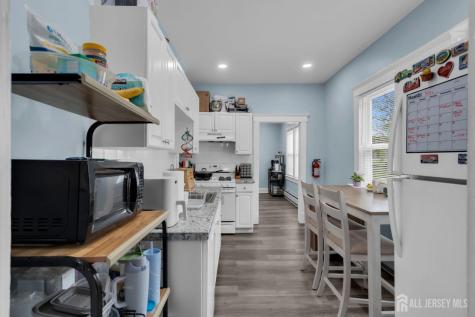 28 Victoria Avenue Spotswood NJ 08884