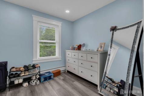 28 Victoria Avenue Spotswood NJ 08884