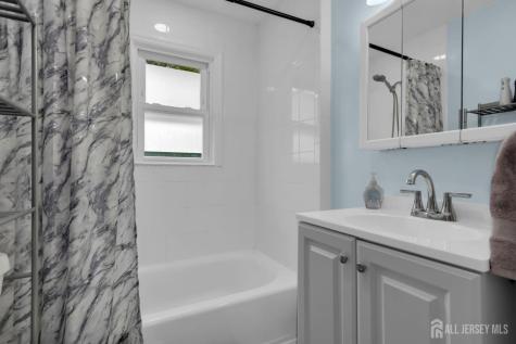 28 Victoria Avenue Spotswood NJ 08884