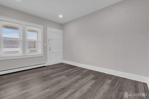 28 Victoria Avenue Spotswood NJ 08884