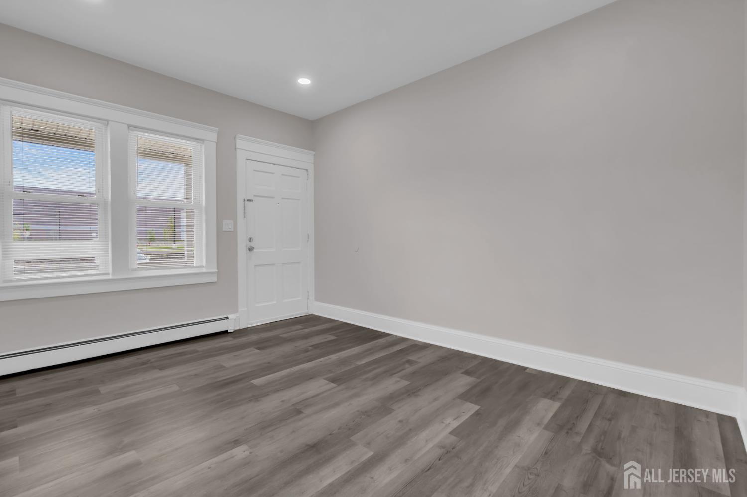 28 Victoria Avenue Spotswood NJ 08884