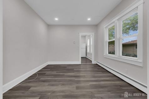 28 Victoria Avenue Spotswood NJ 08884