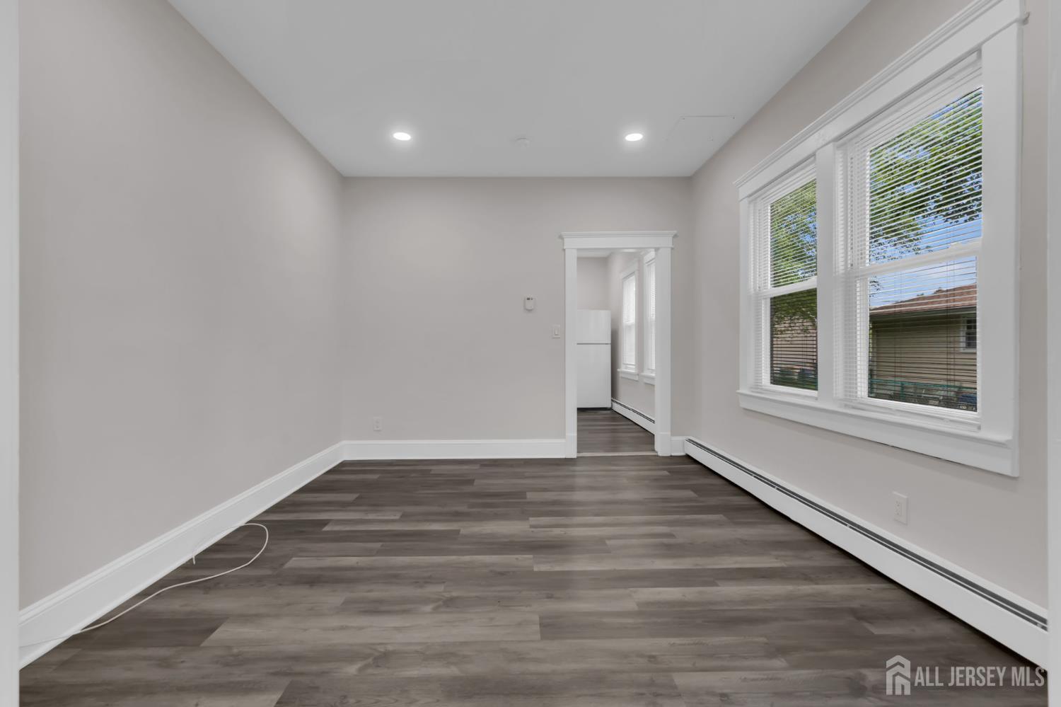 28 Victoria Avenue Spotswood NJ 08884