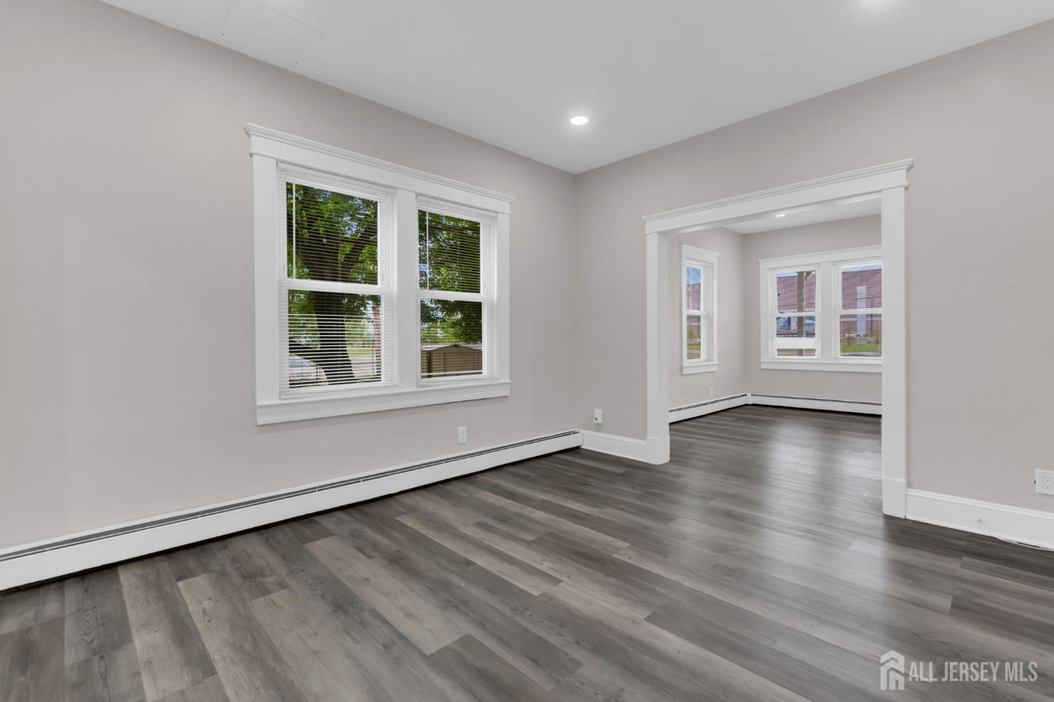 28 Victoria Avenue Spotswood NJ 08884
