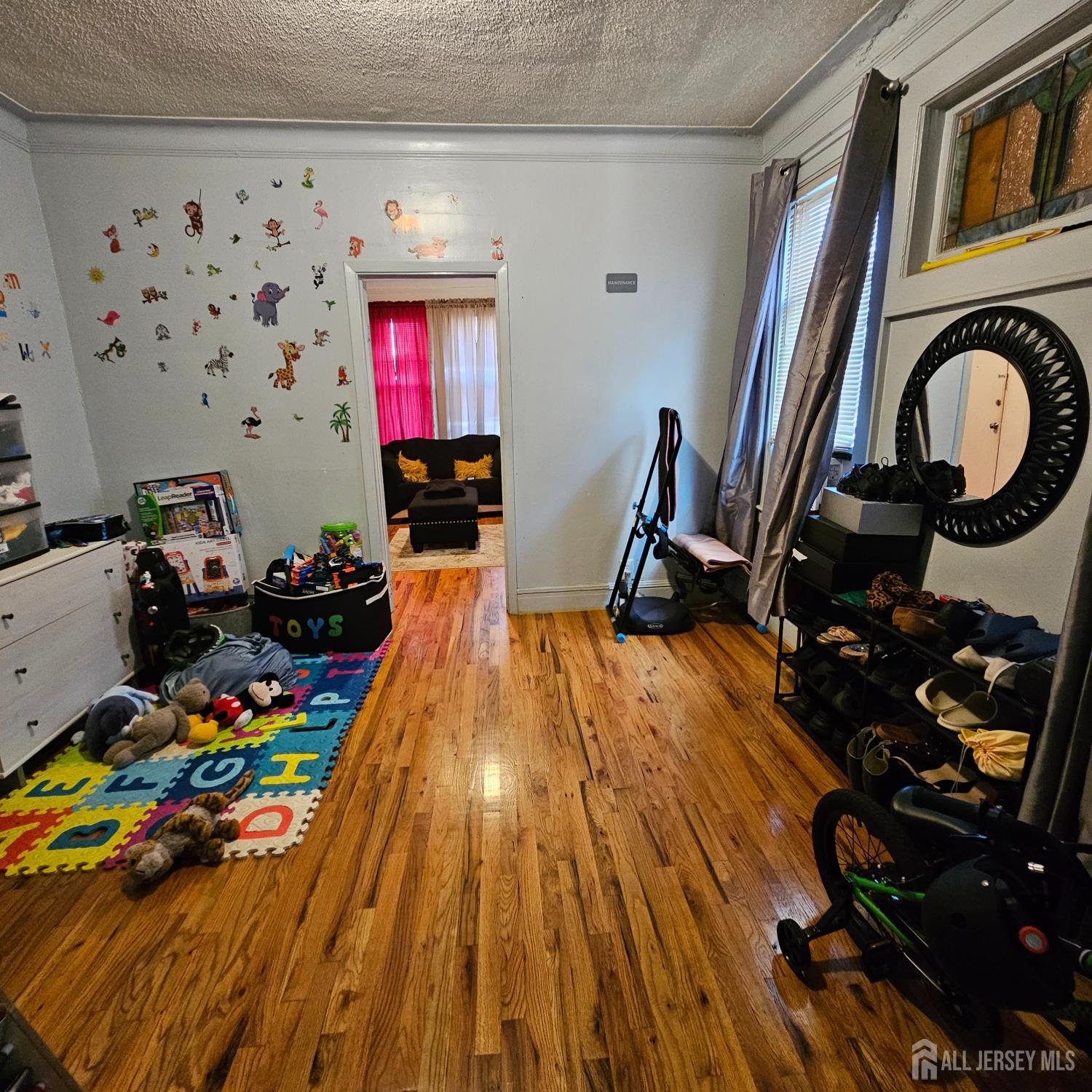 115 Tremont Avenue East Orange NJ 07018