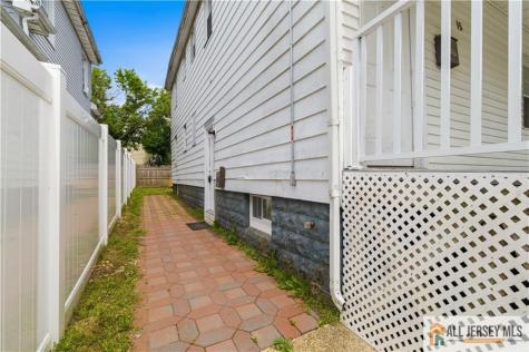 15 S Ward Street New Brunswick NJ 08901