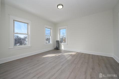 377 Delavan Street New Brunswick NJ 08901