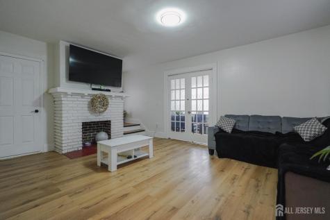 130 Elmwood Avenue East Orange NJ 07018