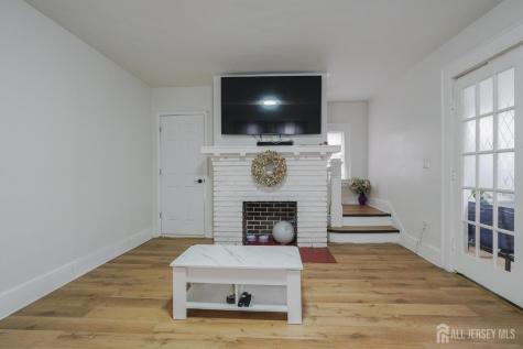 130 Elmwood Avenue East Orange NJ 07018