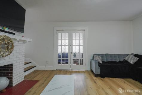 130 Elmwood Avenue East Orange NJ 07018