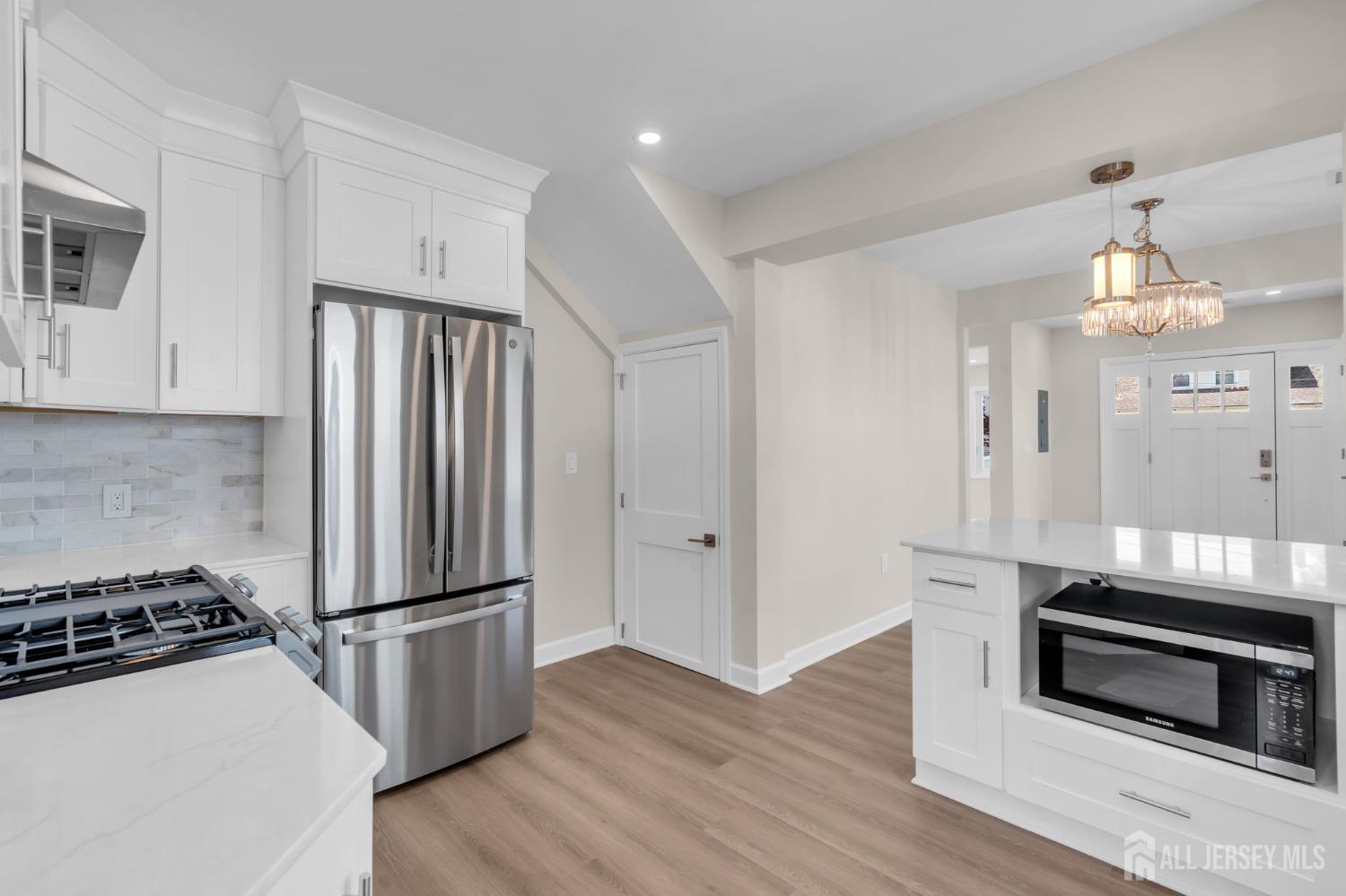 21 Market Street Edison NJ 08817