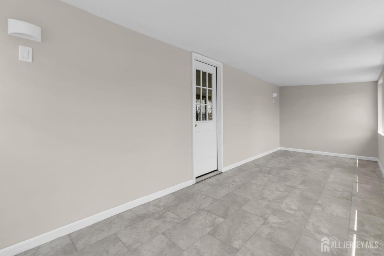 21 Market Street Edison NJ 08817
