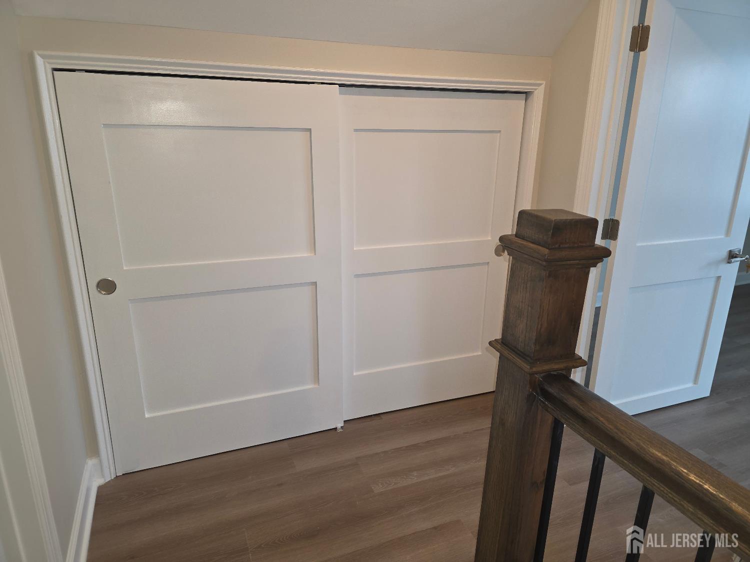 21 Market Street Edison NJ 08817