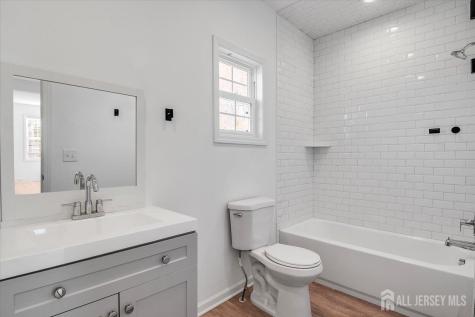 23 Carlton Street Edison NJ 08837